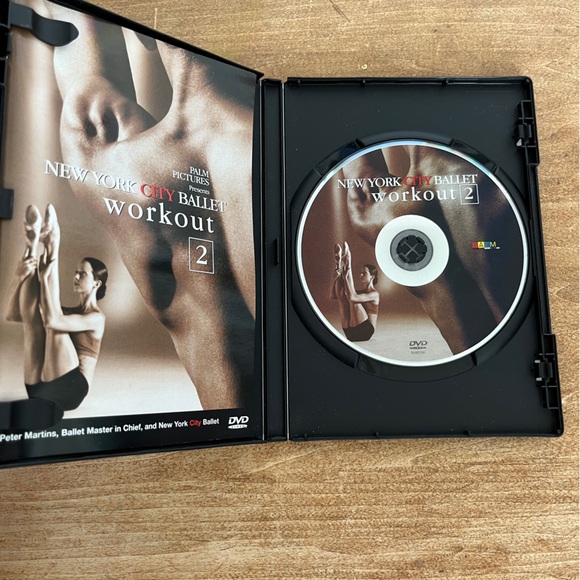 6/$30 New York City Ballet Workout 2 DVD - Picture 2 of 3